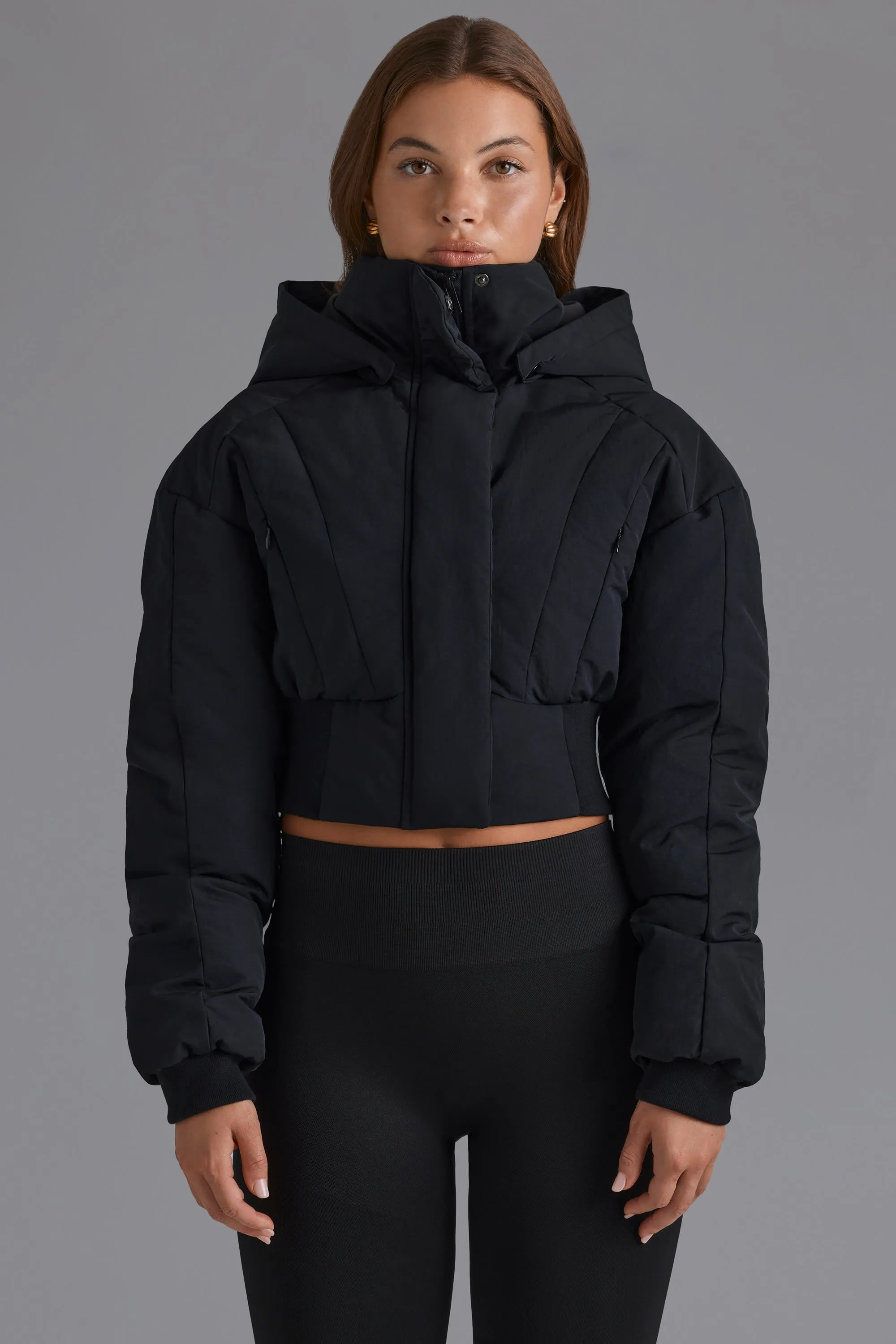 Contour Hooded Cropped Puffer Jacket in Black