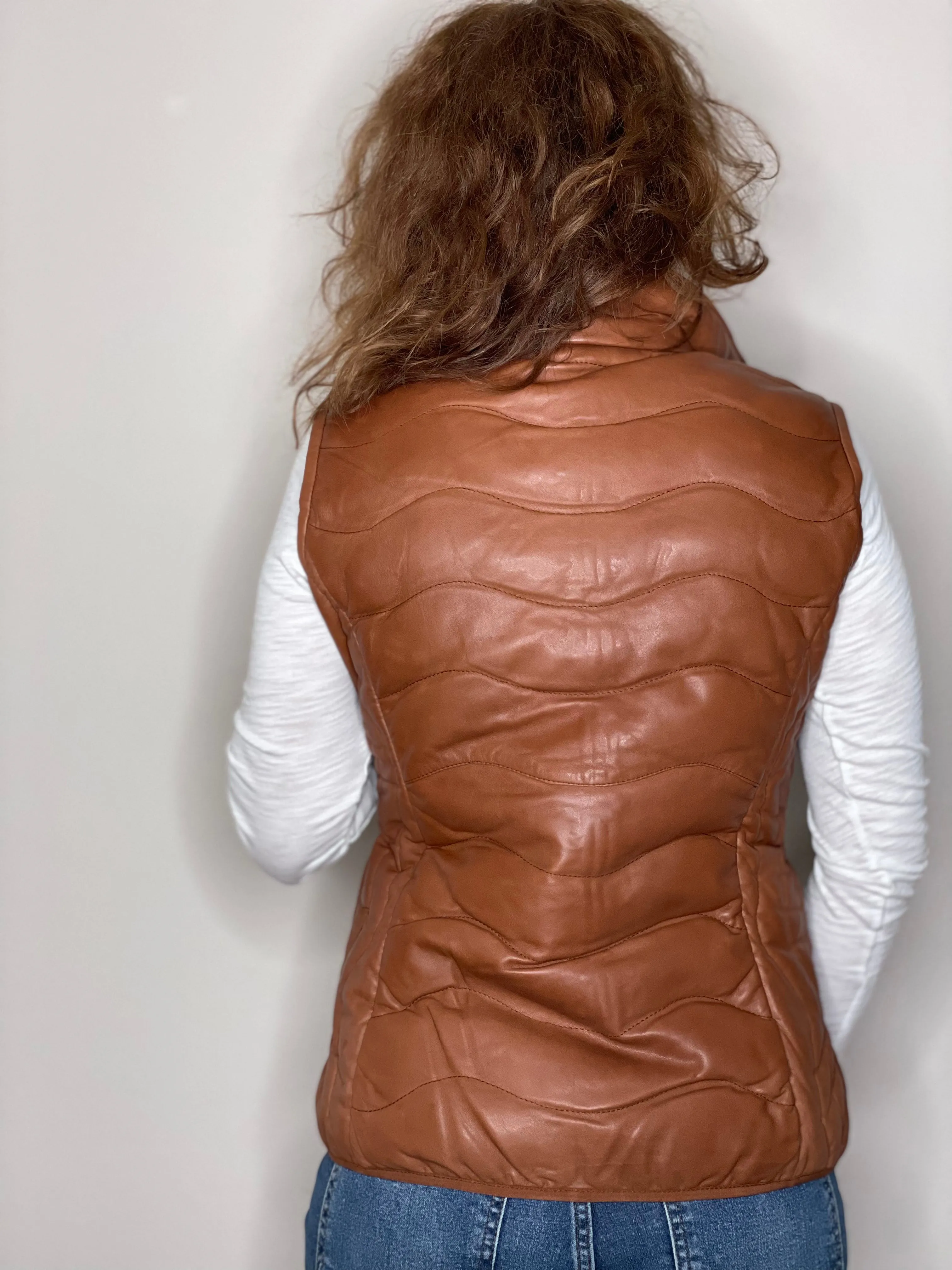 Scully Leather Puffer Vest in Cognac